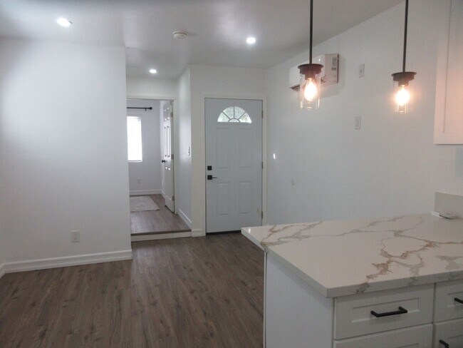 Foto del edificio - 13343 Herron St