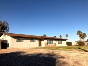 Building Photo - 1603 Malan St