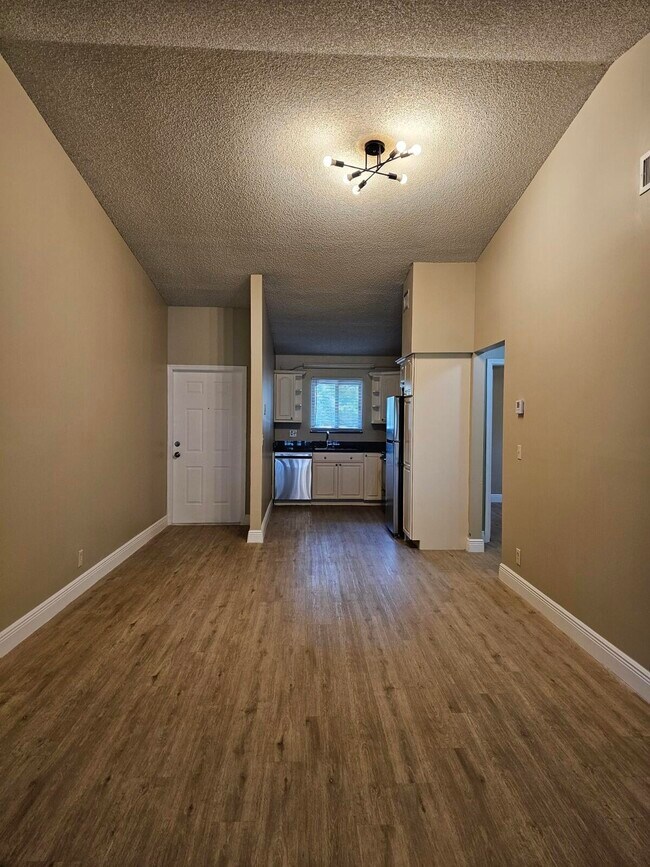 Foto del edificio - 2950 Olivewood Terrace