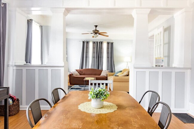 Foto del edificio - 633 3rd Ave