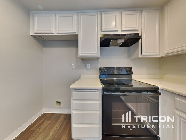 Building Photo - 4600 Fawn Hill Way