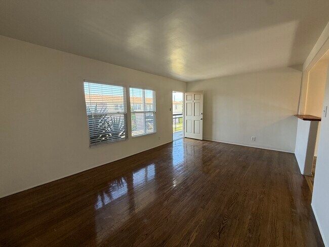 Foto del edificio - 4107 Wade St