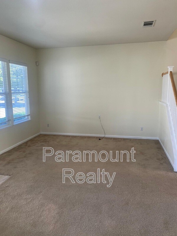 Building Photo - 1698 Pala Ranch Cir