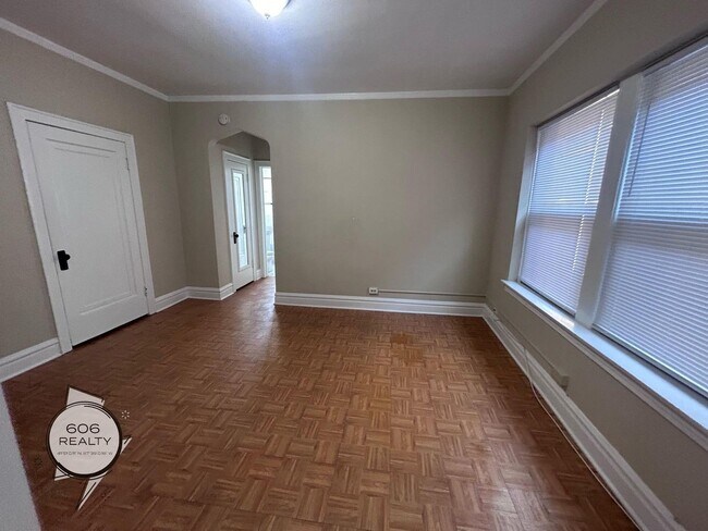 Foto del edificio - 3120 S Oak Park Ave