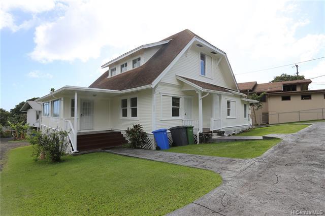 Building Photo - 2451 E Manoa Rd