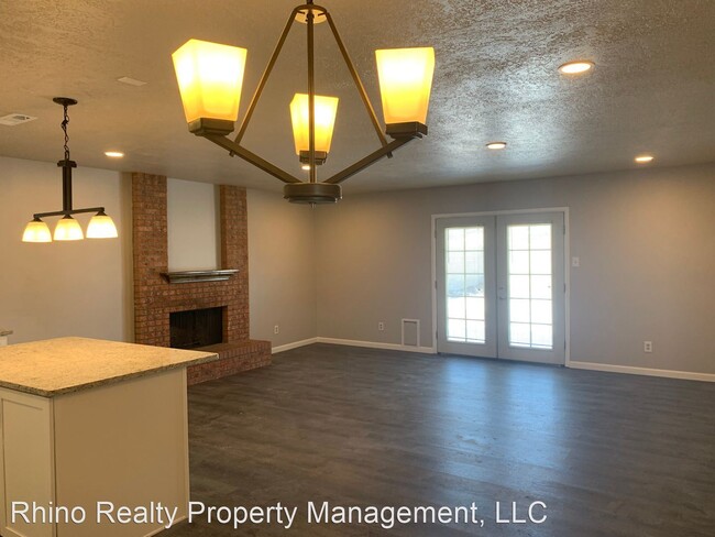 Foto del edificio - 3 br, 2 bath House - 5801 Brahma Dr NW