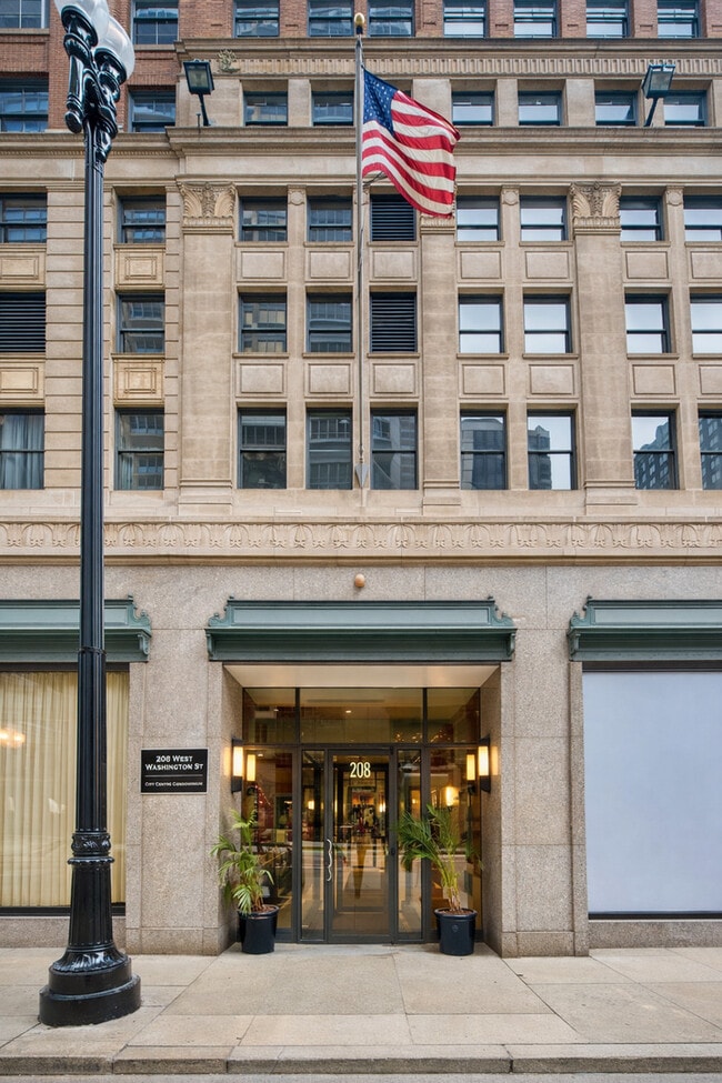 Foto del edificio - 208 W Washington St