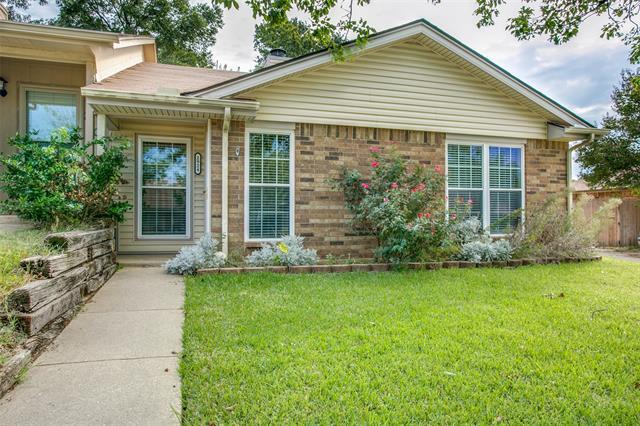 Foto del edificio - 2924 Timothy Ln