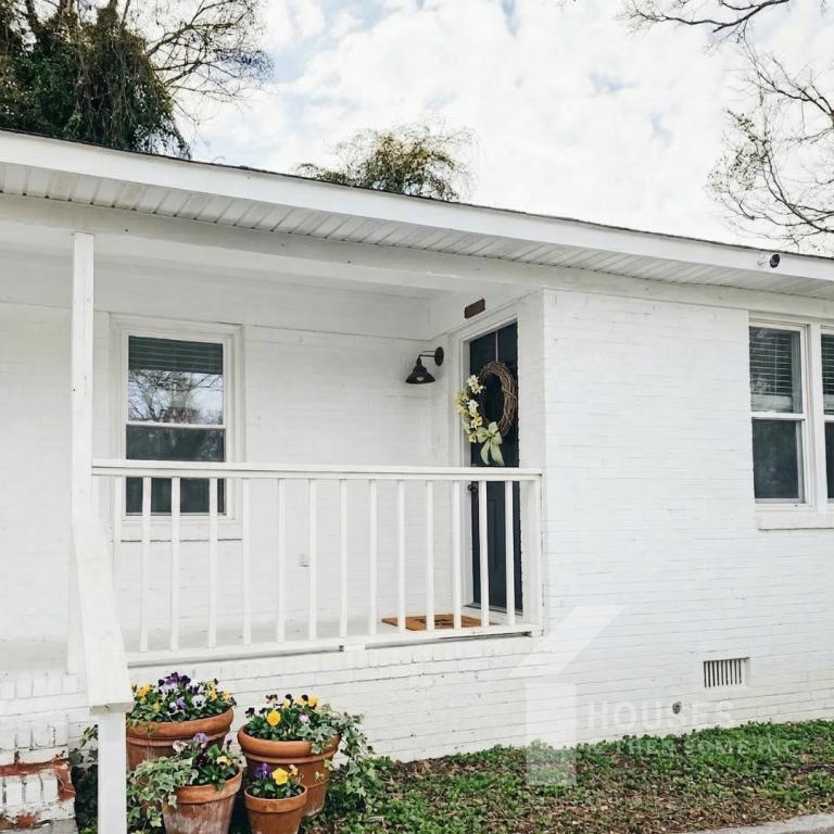 Photo - 511 Hampton Ave, B101