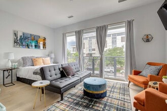 Building Photo - 2530 Lawrence St