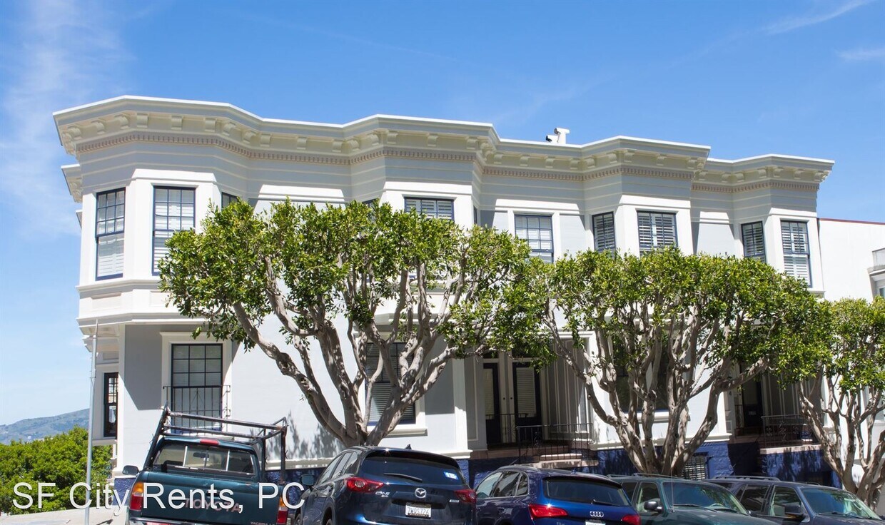 Primary Photo - 2 br, 1.5 bath Condo - 894 Green St. 894 G...