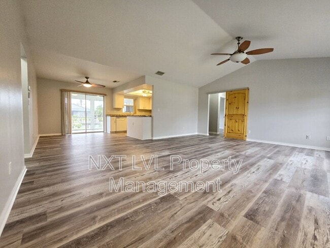 Foto del edificio - 1811 NE 2nd St