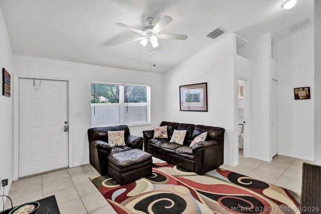 Foto del edificio - 2695 SE 1st Ct