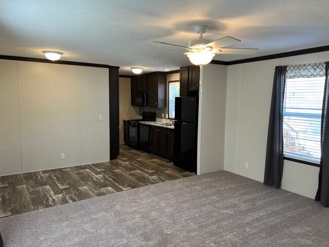 Building Photo - 5192 Champagne Dr