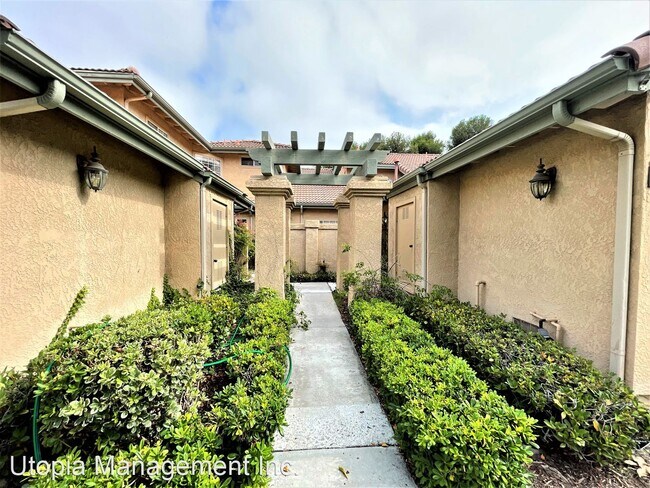 Foto del edificio - 2 br, 2.5 bath House - 27385 Paseo La Serna