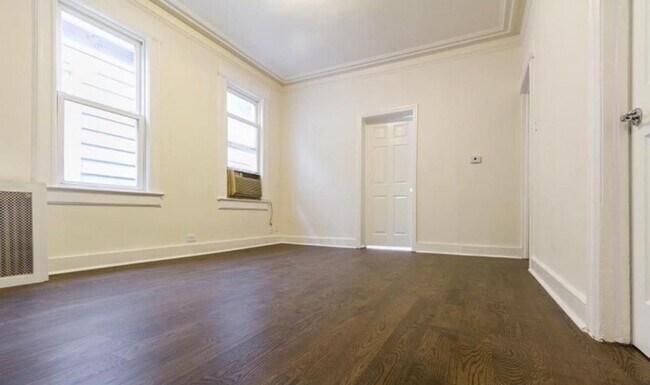 Foto del edificio - 11 W 28th St