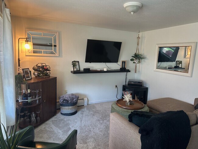 Foto del edificio - 192 Grandview Way