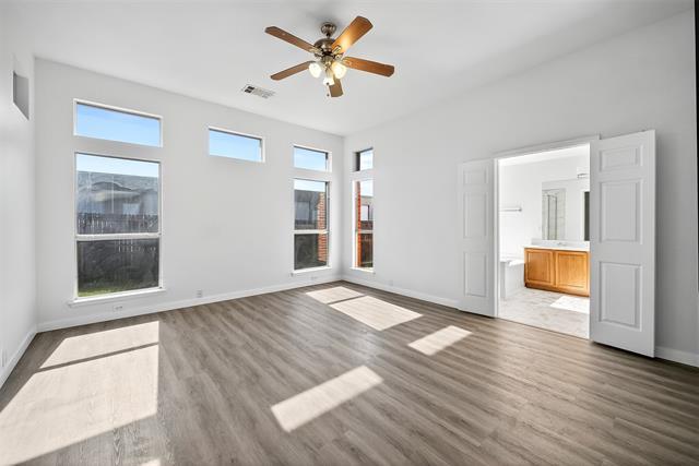 Foto del edificio - 13320 Vista Glen Ln