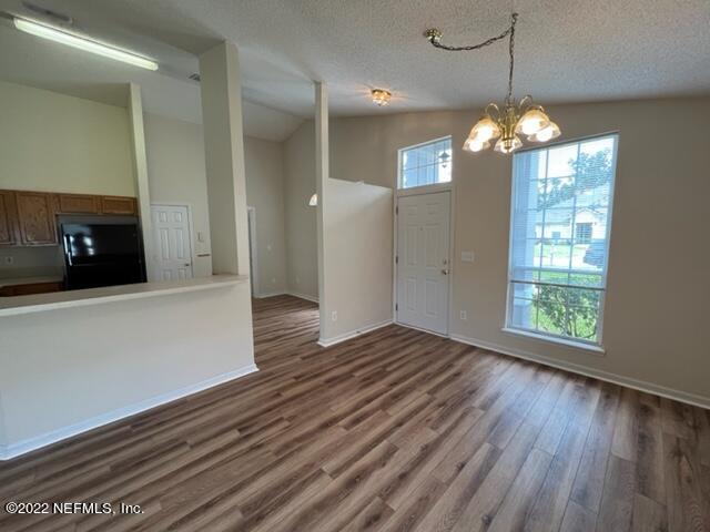Building Photo - 5391 Hidden Gardens Dr