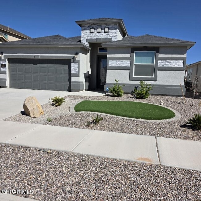 Building Photo - 1804 Ritzy Lou Pl