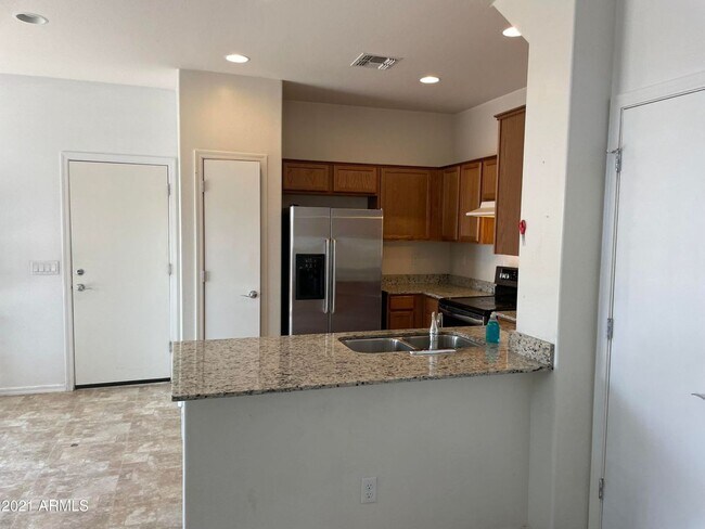 Foto del edificio - Charming 3 Bed home in gated community wit...