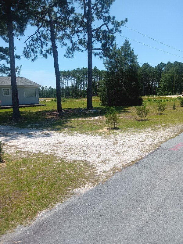 Foto del edificio - 255 Rowe Ave