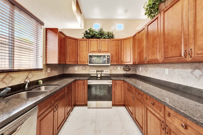 Foto del edificio - 20487 NW 12th Ave