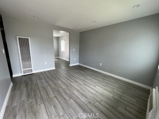 Foto del edificio - 427 S Fern Ave