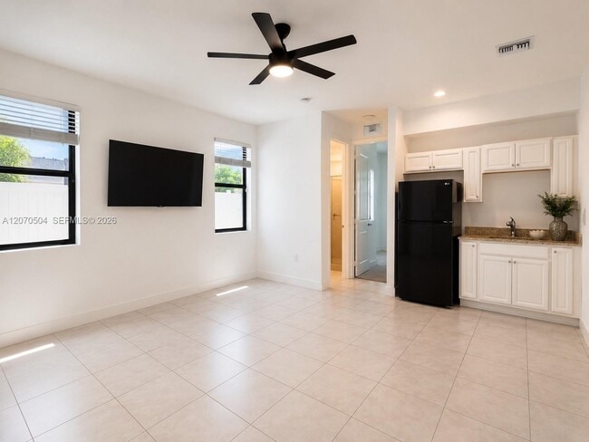 Building Photo - 23400 SW 108th Ave