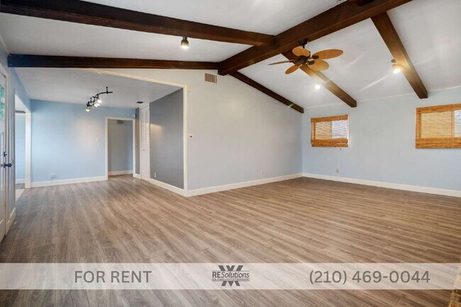 Building Photo - "Charming 3-Bedroom Home with 2 Baths and Spacious 1,745 Sq Ft Layout in Schertz, TX!"