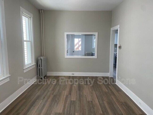 Foto del edificio - 116 N Lincoln Ave