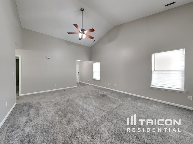 Foto del edificio - 10727 Snowdrop Way