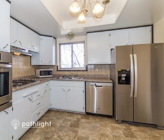 Building Photo - 1524 Conway Dr