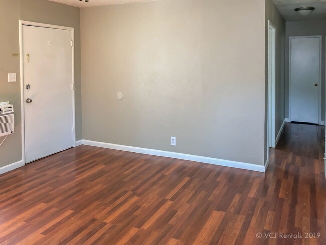 Building Photo - 3622 Bickerstaff Rd