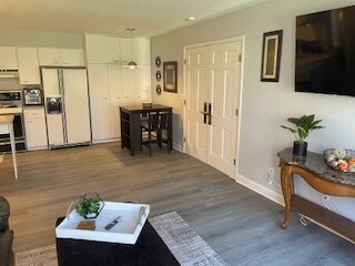 Foto del edificio - 2724 Country Club Blvd