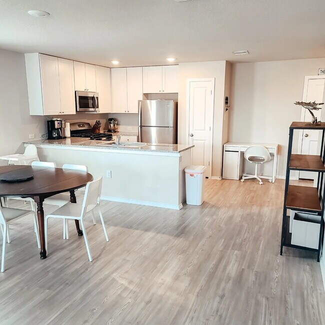 Foto del edificio - Spacious Schertz Home Near Randolph AFB