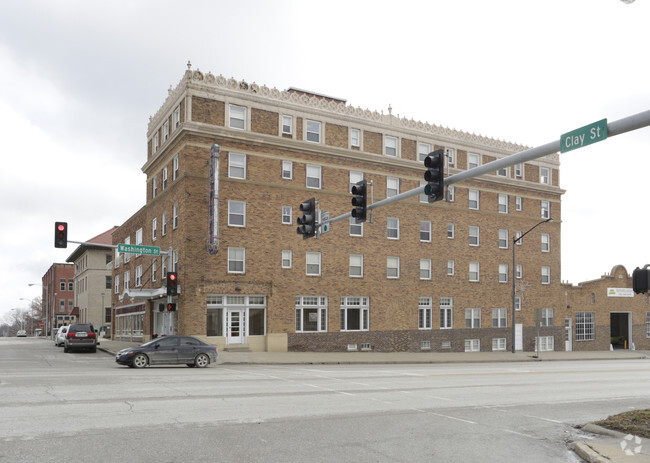 Building Photo - Strand Apartments