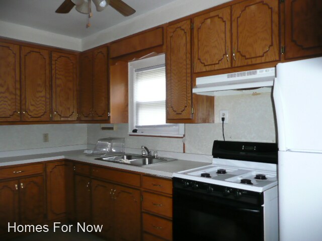 Building Photo - 2 br, 1 bath House - 3347 Sheridan Ave N.
