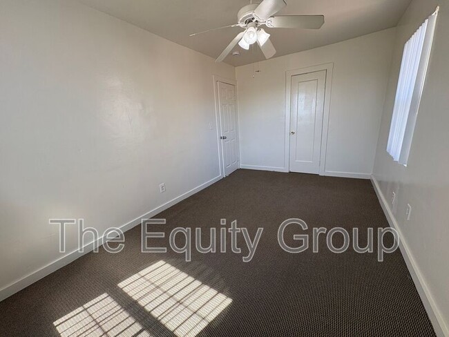 Foto del edificio - 829 Washington St