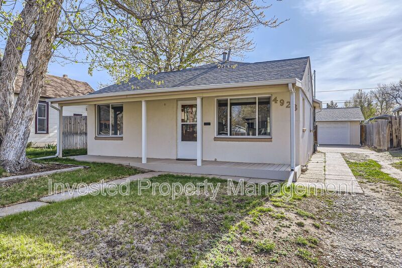 Foto principal - 4928 Julian St