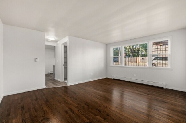 Foto del edificio - 3119 W Wabansia Ave