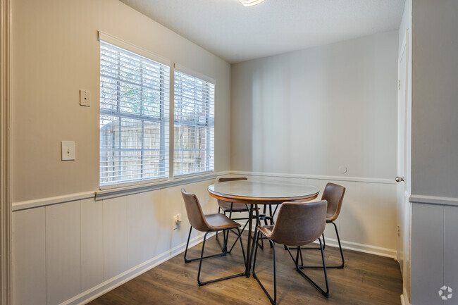 Dining Room - Rosewood THs