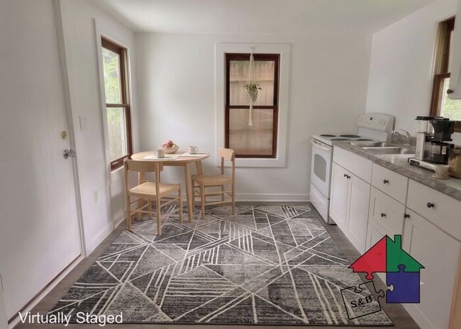 Photo - Freshly Renovated 2-Bedroom in Burlington's South End! House