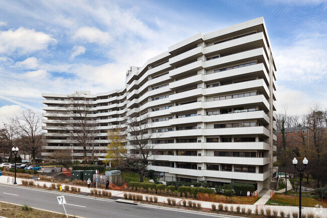 Foto del edificio - The Carlyle House