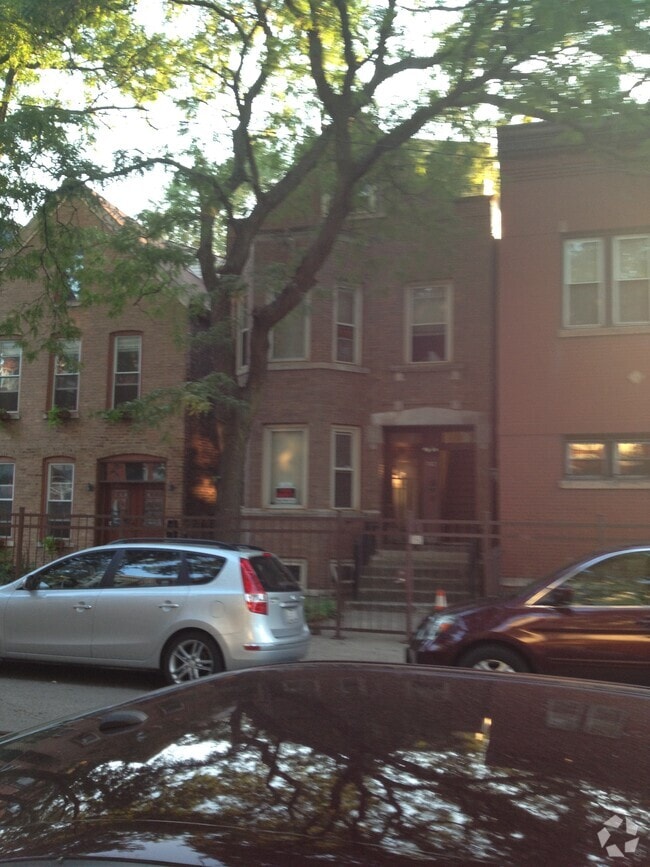 Building Photo - 702 S Ada St