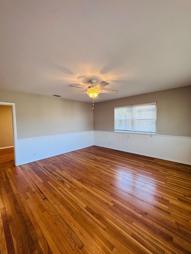 Foto principal - 1234 Belmont Terrace