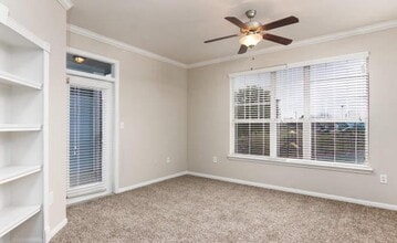 Building Photo - 2900 Pearland Pkwy
