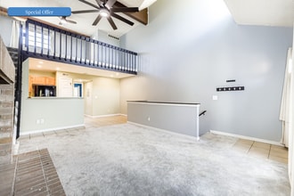 Building Photo - 3066 W Prentice Ave