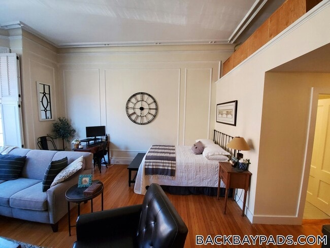 Foto del edificio - 235 Beacon St