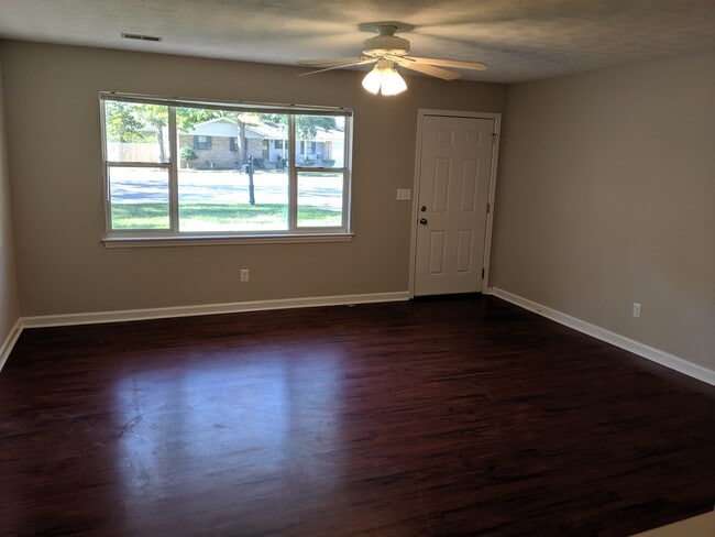 Living Room - 1822 B Lela Lane